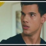 taylor-lautner-as-nathan-in-abduction-2011